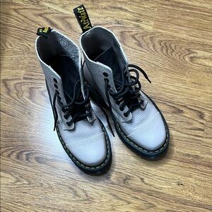 Dr. Martens Gray Lace Up Boots
Size-7
Perfect condition only worn a few times